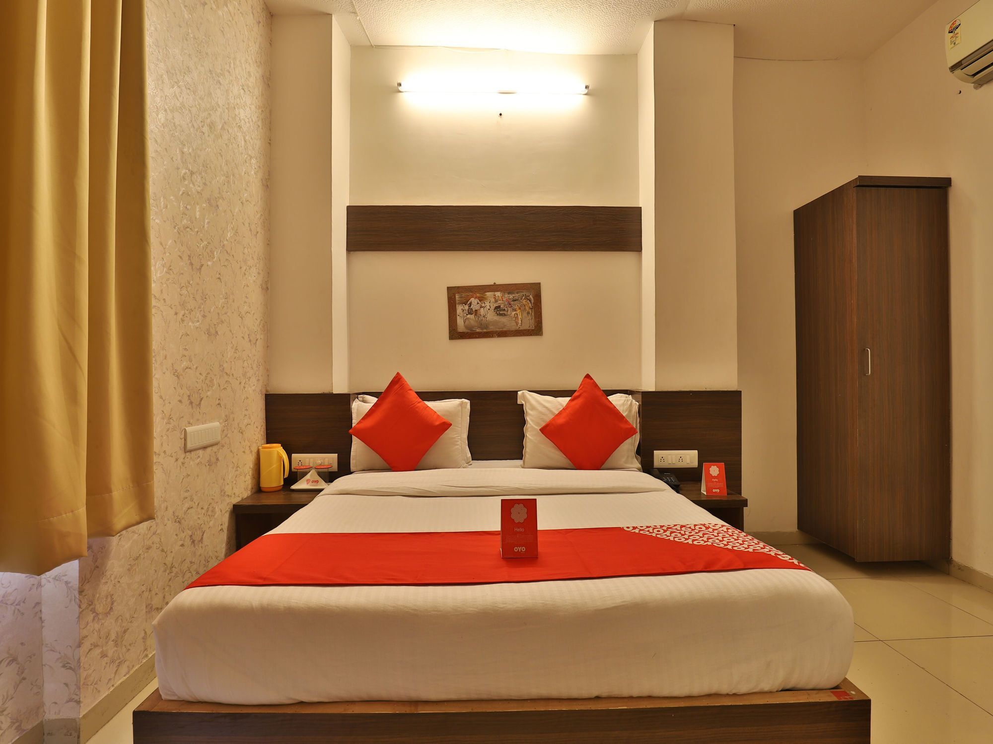 Oyo 11649 Hotel Mahima Gandhinagar Exterior foto