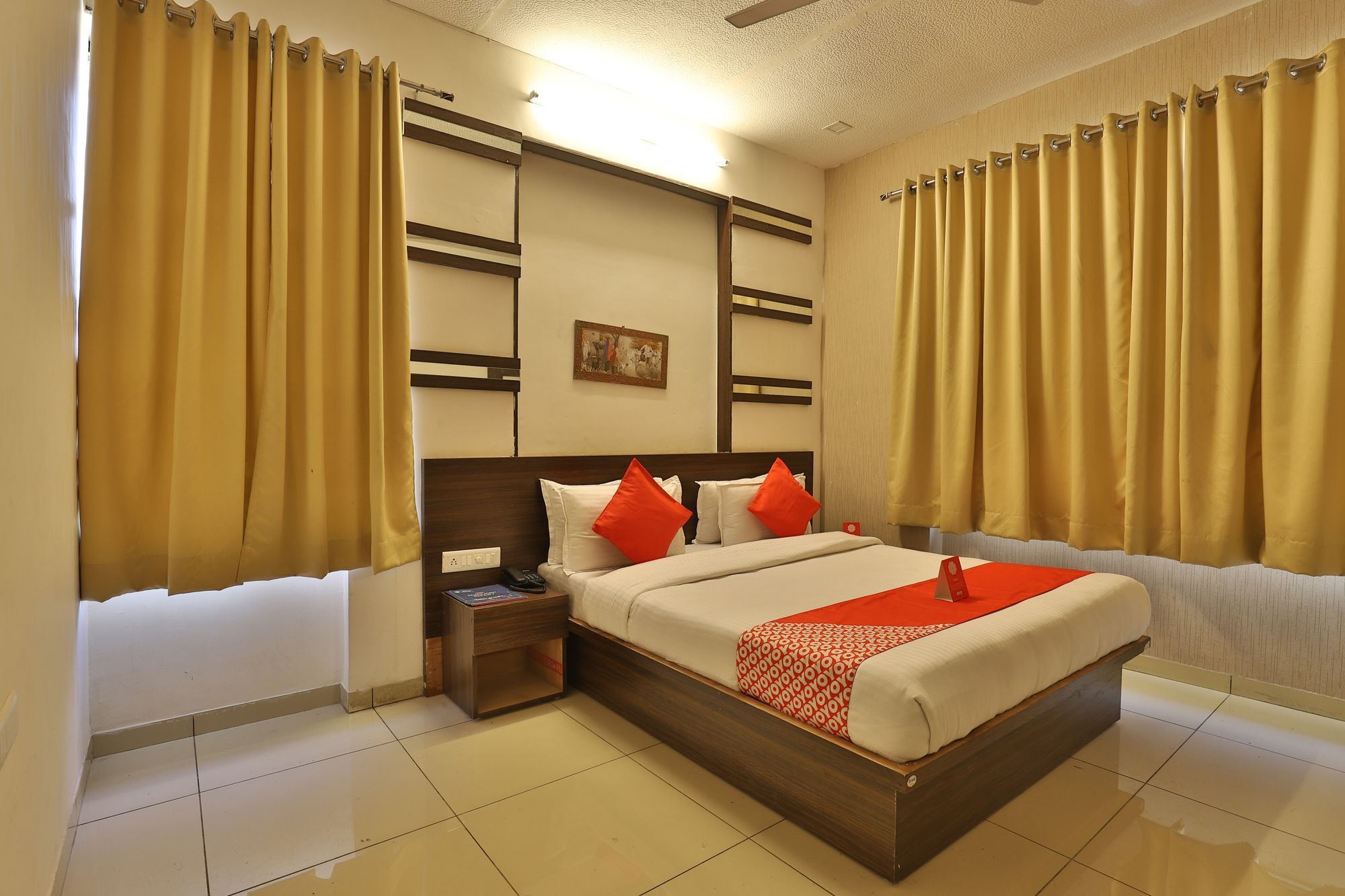 Oyo 11649 Hotel Mahima Gandhinagar Exterior foto